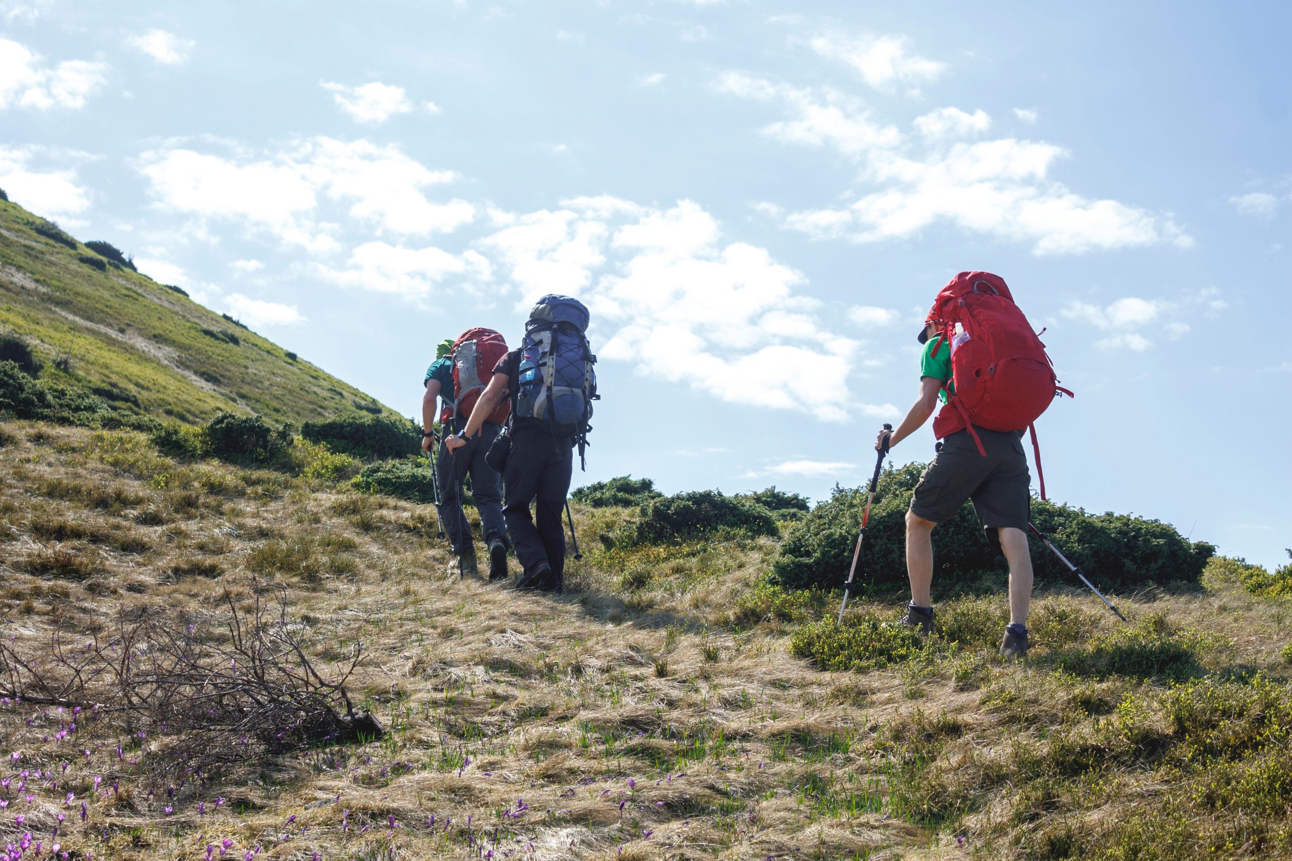 Trekking čevlji so precej pomembna oprema